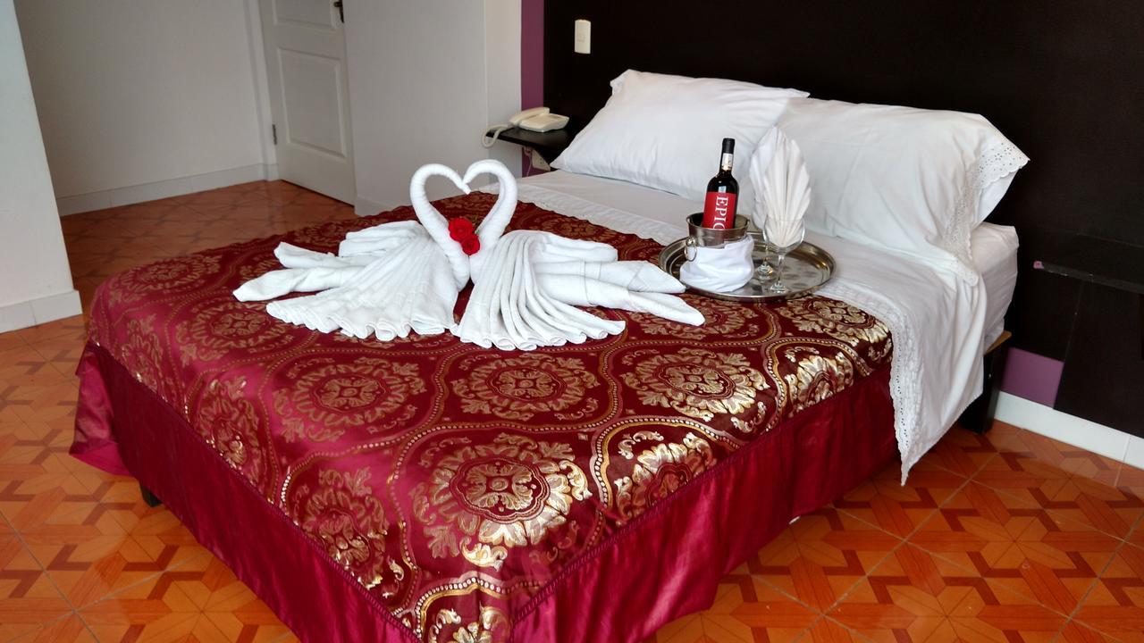 Casa Real Hotel Tacna Eksteriør billede