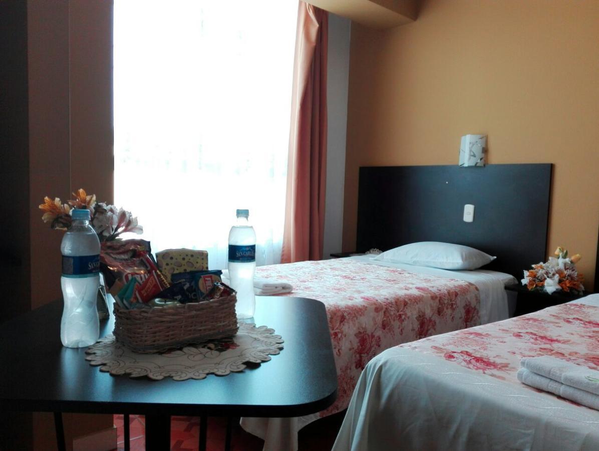 Casa Real Hotel Tacna Eksteriør billede