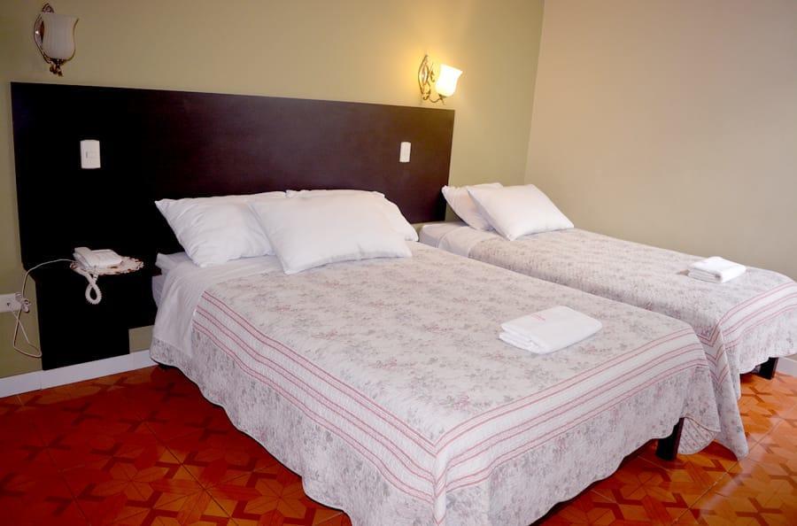 Casa Real Hotel Tacna Eksteriør billede